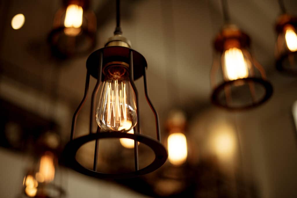 Quem é que vai RECEBER um PRESENTÃO na conta de ENERGIA ELÉTRICA? Descubra quem ganhou 30% de DESCONTO! 1 30% de desconto na conta de energia elétrica