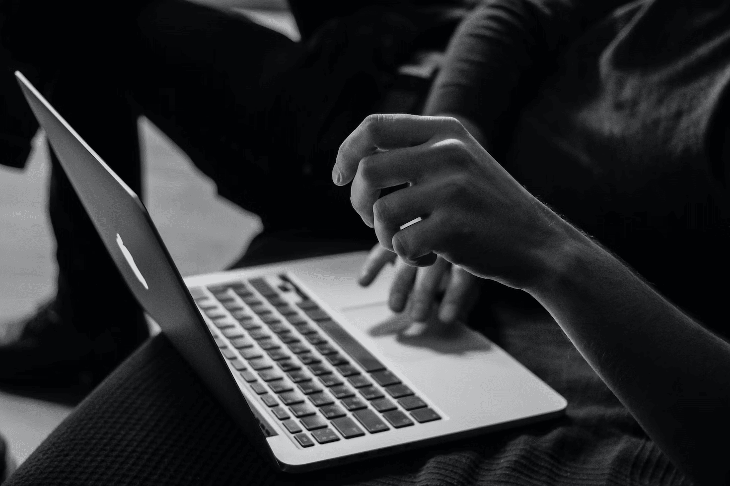 UNESCO apresenta plano global com definição de diretrizes para uso seguro de redes sociais.