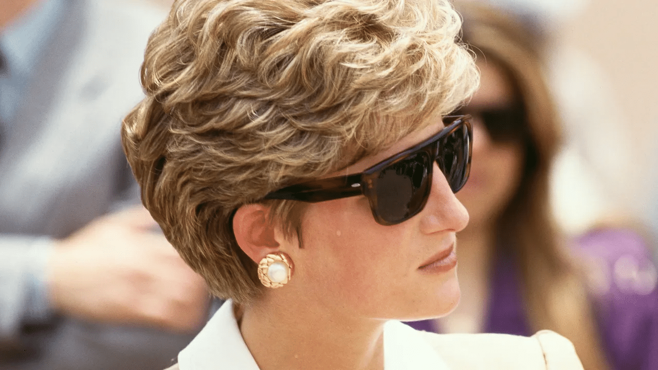 Descubra o estilo icônico: Corte Wixie - a homenagem moderna à elegância da Princesa Diana para os amantes de cabelos curtos!