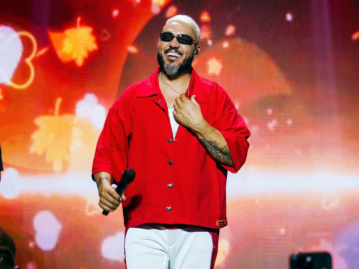 belo reage a pedido para cantar no casamento de jean silva