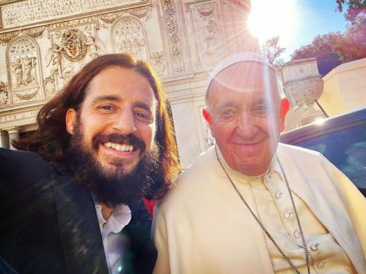 Jesus de The Chosen relembra encontros com Papa Francisco 1 jesus de the chosen relembra encontros com papa francisco