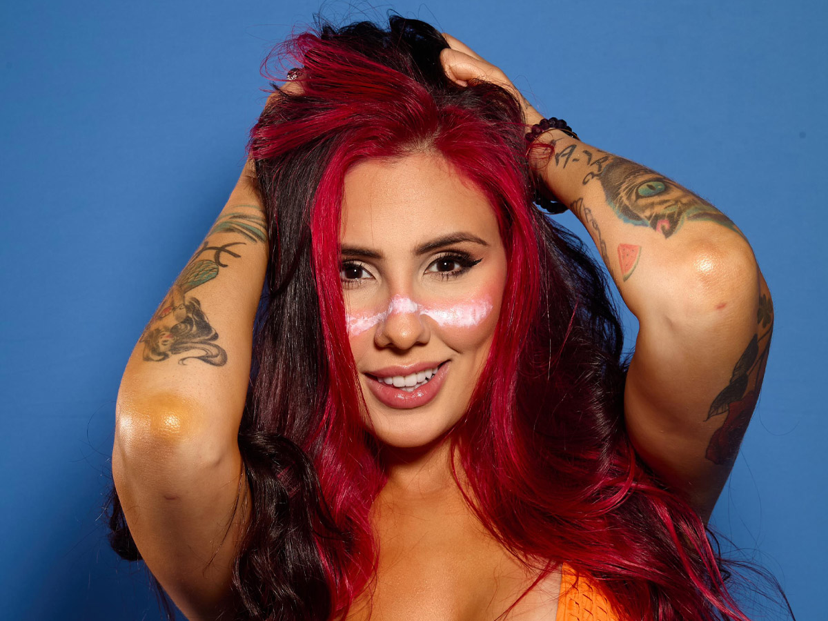 Alicia X Fala Sobre Autoestima e Cirurgias Estéticas 1 alicia x fala sobre autoestima e cirurgias esteticas