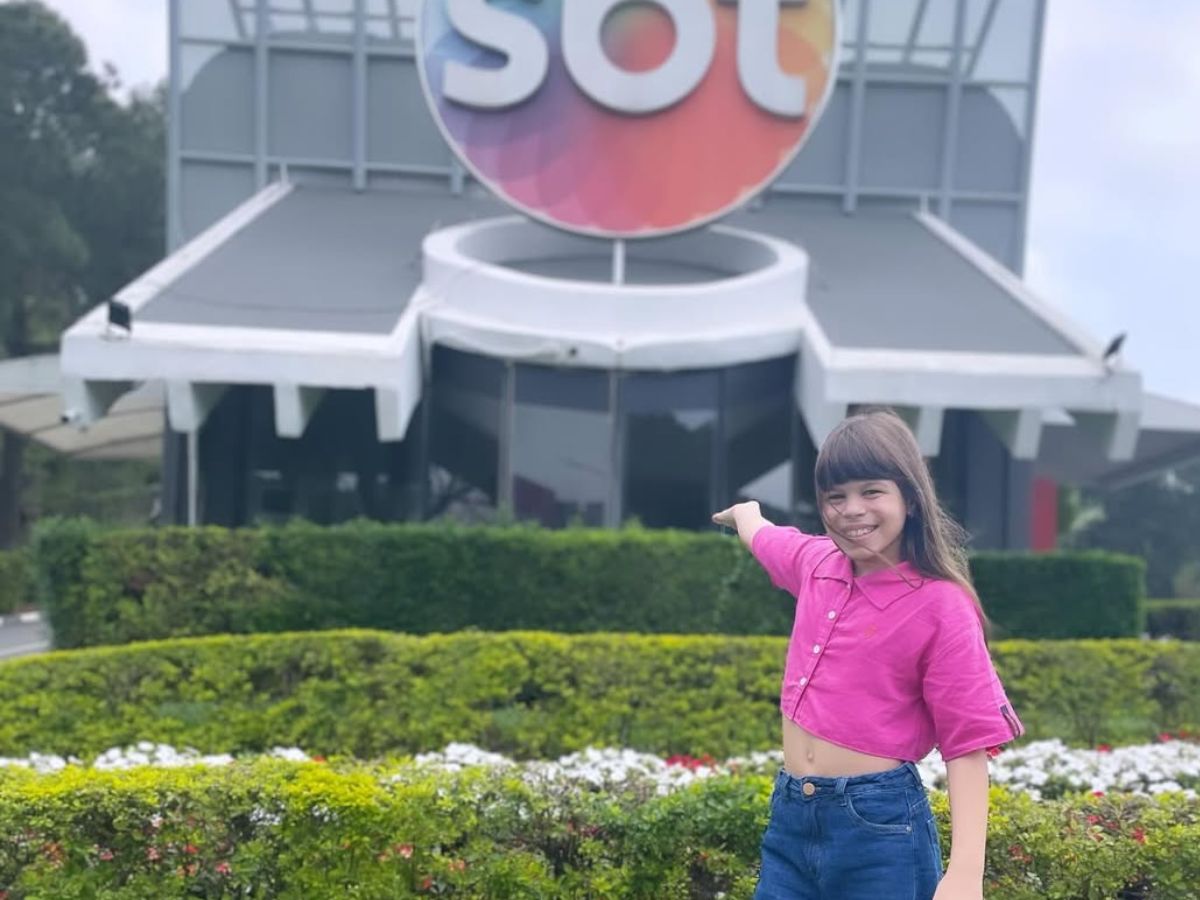 Atriz Mirim do SBT é Diagnosticada com Tumor Cerebral e Sofre Paradas Cardíacas 1 atriz mirim do sbt e diagnosticada com tumor cerebral e sofre paradas cardiacas