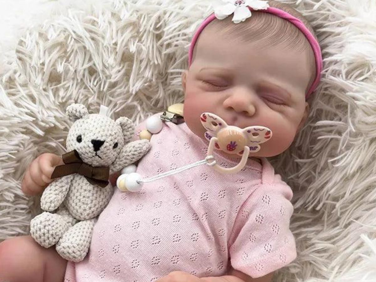 Bebês Reborn: O Mercado Lucrativo e Sua Popularidade 1 bebes reborn o mercado lucrativo e sua popularidade