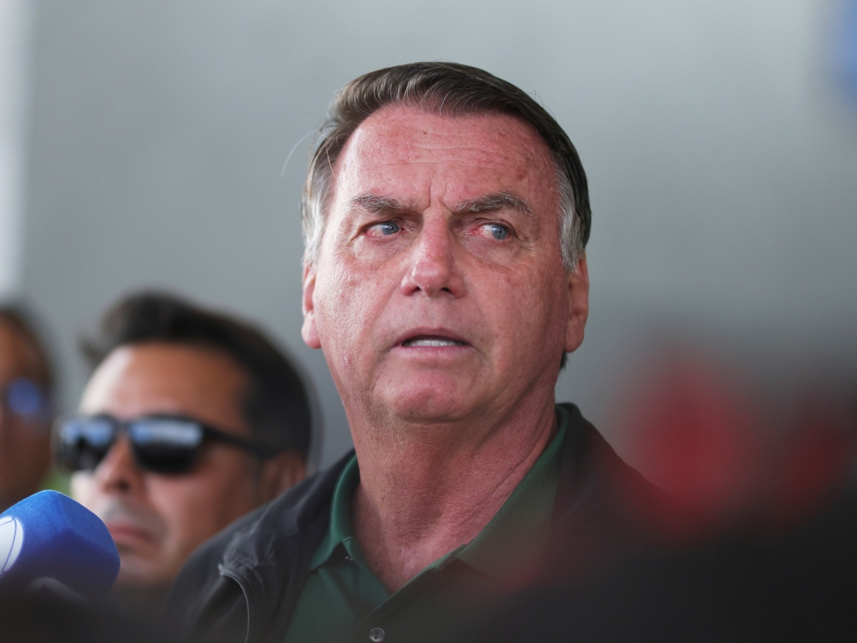 Bolsonaro menciona apoio internacional e elogia atuação de Eduardo 1 bolsonaro menciona apoio internacional e elogia atuacao de eduardo
