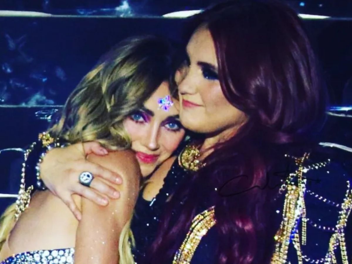 Dulce María celebra aniversário de Anahí com carinho 1 dulce maria celebra aniversario de anahi com carinho