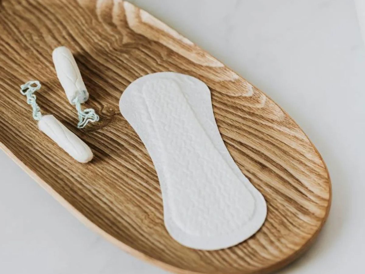 Falta de Itens Básicos para Menstruação Traz Riscos à Saúde, Alerta Especialista 1 falta de itens basicos para menstruacao traz riscos a saude alerta especialista