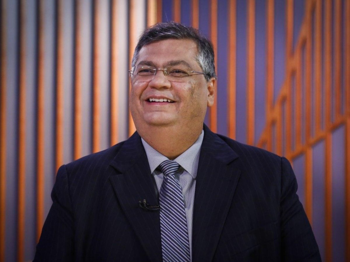 Flávio Dino ironiza ofensa recebida no STF e diverte colegas: Rocambole do inferno 1 flavio dino ironiza ofensa recebida no stf e diverte colegas rocambole do inferno