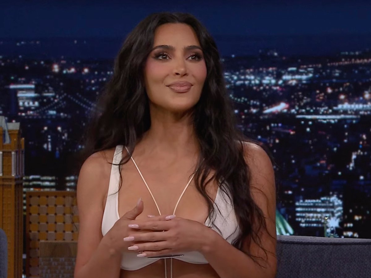 Justiça francesa condena oito por assalto milionário a Kim Kardashian 1 justica francesa condena oito por assalto milionario a kim kardashian