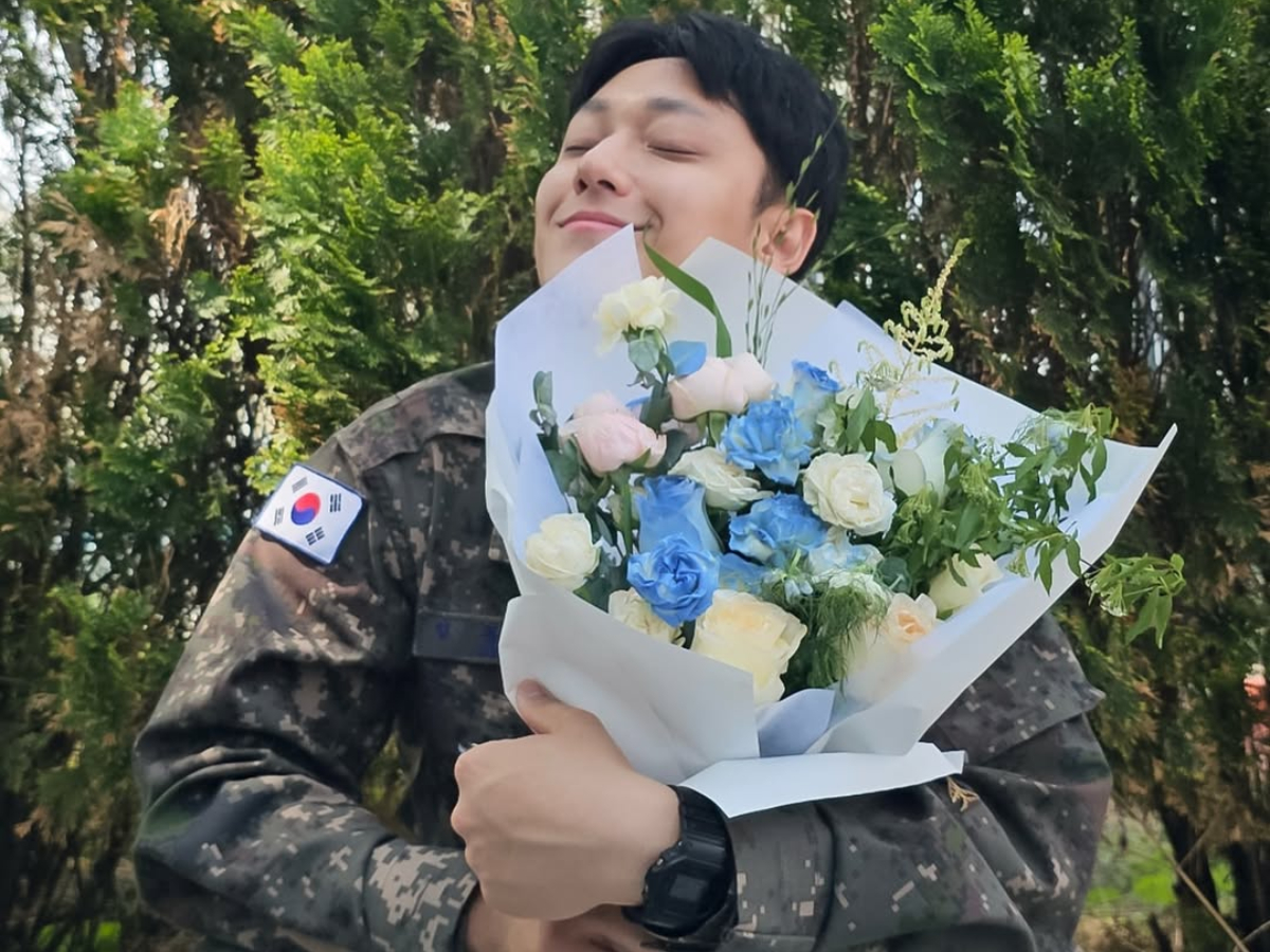 Lee Do-hyun, de A Lição, é dispensado do serviço militar e retoma carreira 1 lee dohyun de a licao e dispensado do servico militar e retoma carreira