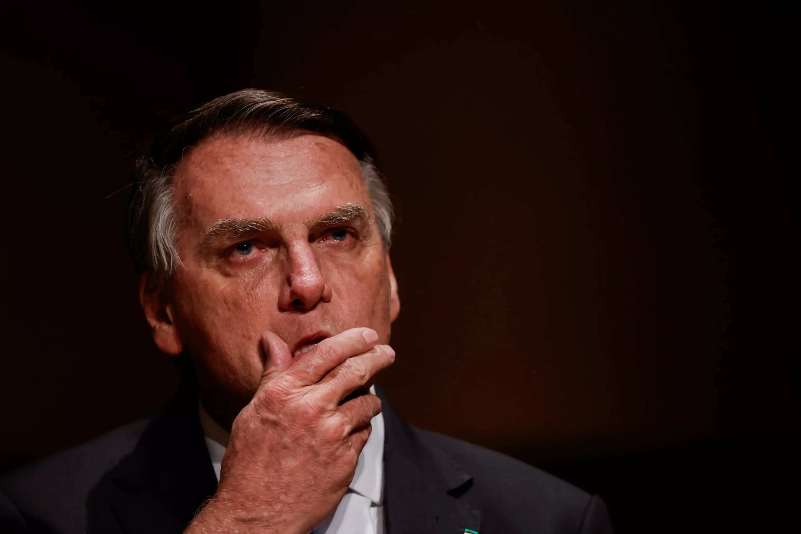 Moraes Determina Depoimentos de Jair e Eduardo Bolsonaro à Polícia Federal 1 moraes determina depoimentos de jair e eduardo bolsonaro a policia federal scaled