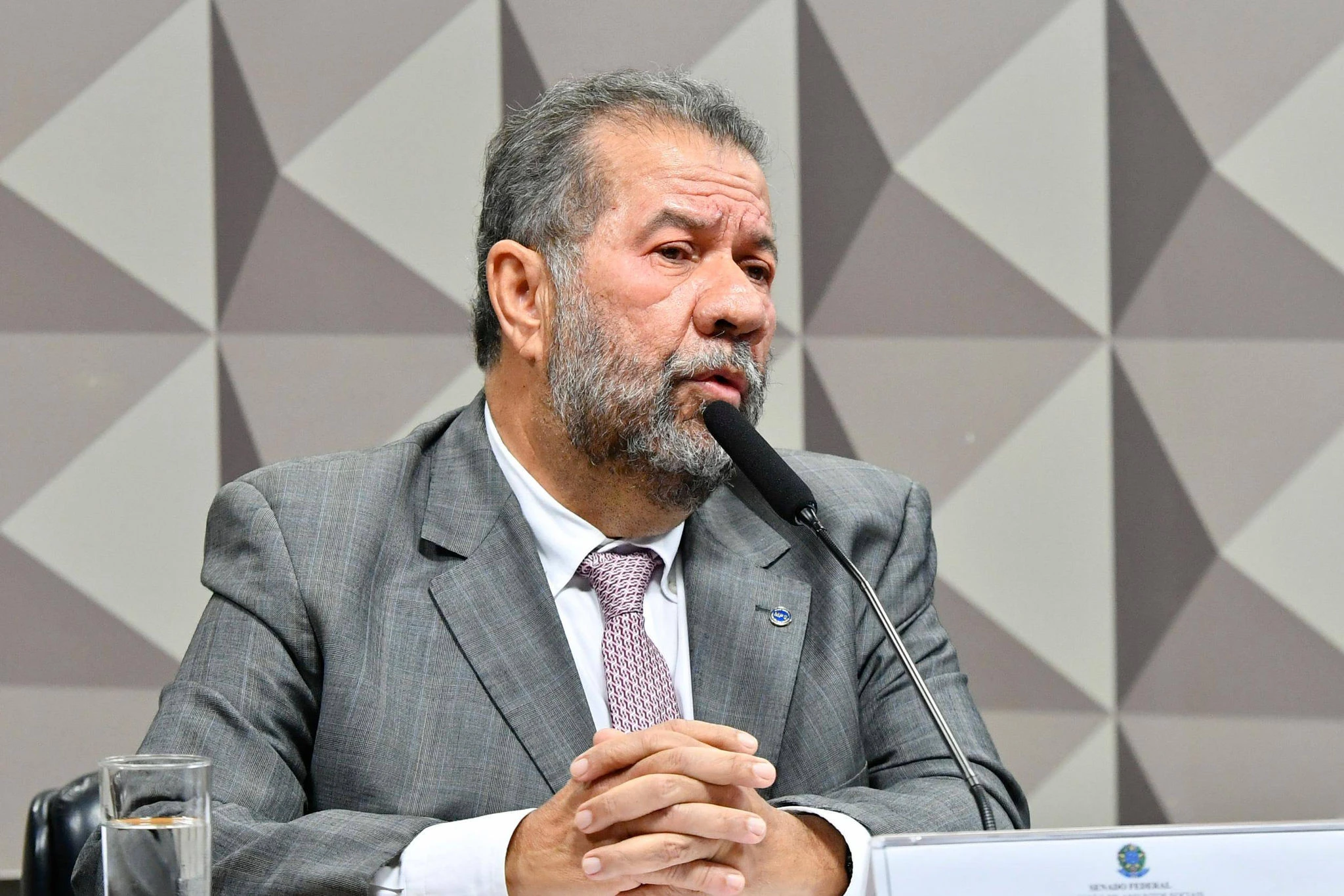 PDT Anuncia Independência na Câmara Após Demissão de Lupi 1 pdt anuncia independencia na camara apos demissao de lupi