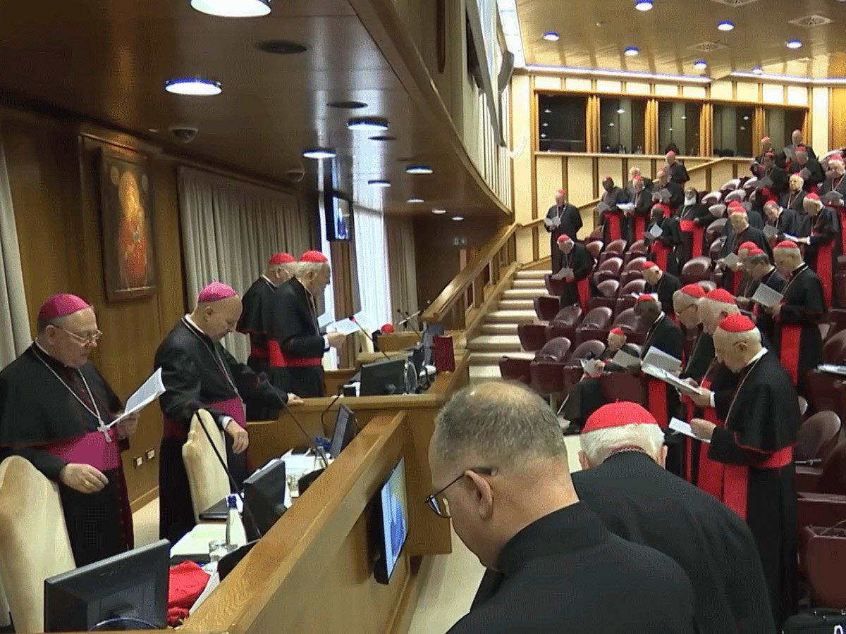 salario recusado pelo papa francisco era menor que o dos cardeais