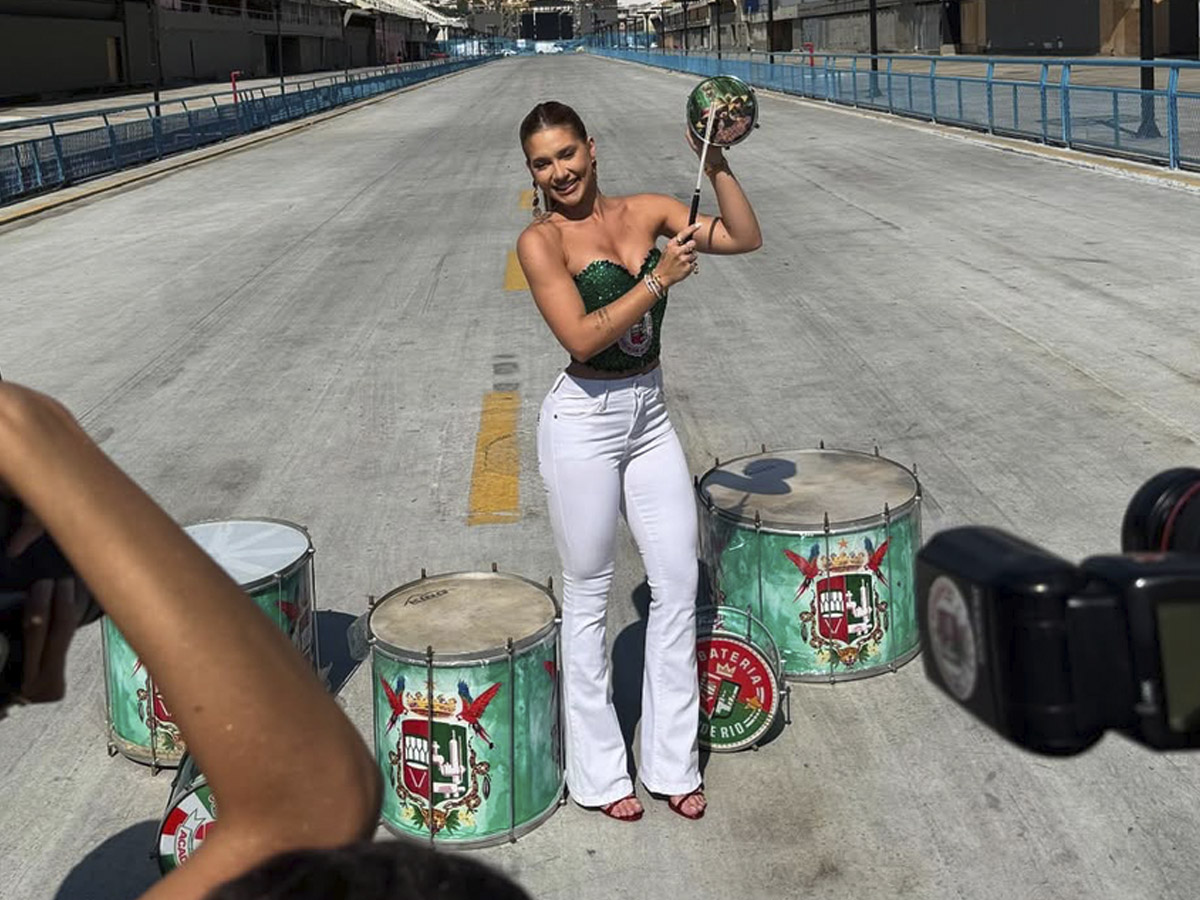 Virginia Fonseca é a nova rainha da bateria da Grande Rio 1 virginia fonseca e a nova rainha da bateria da grande rio