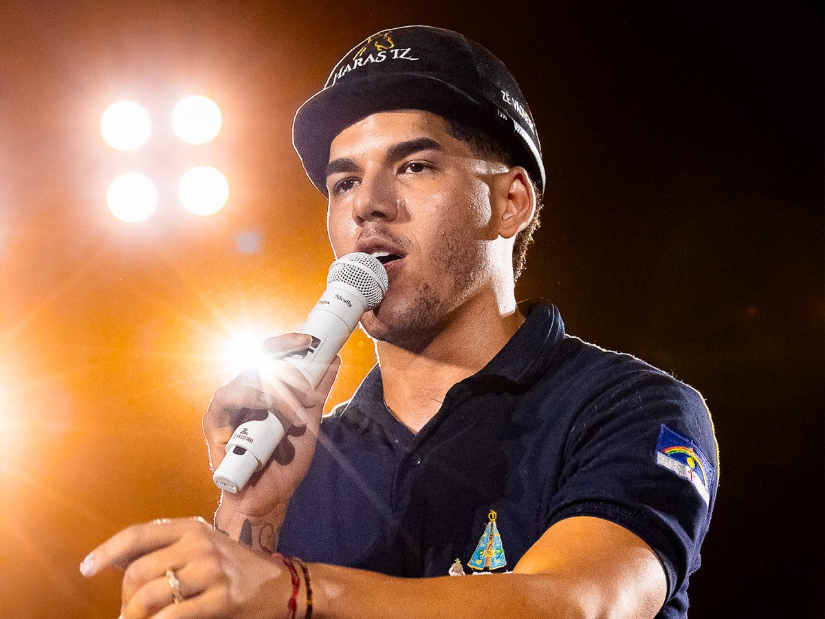 Zé Vaqueiro reúne estrelas do forró em vaquejada pré-DVD 1 ze vaqueiro reune estrelas do forro em vaquejada predvd
