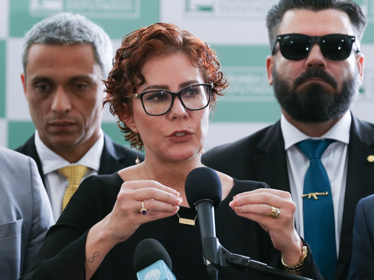 Carla Zambelli pede licença de 120 dias da Câmara 1 carla zambelli pede licenca de 120 dias da camara