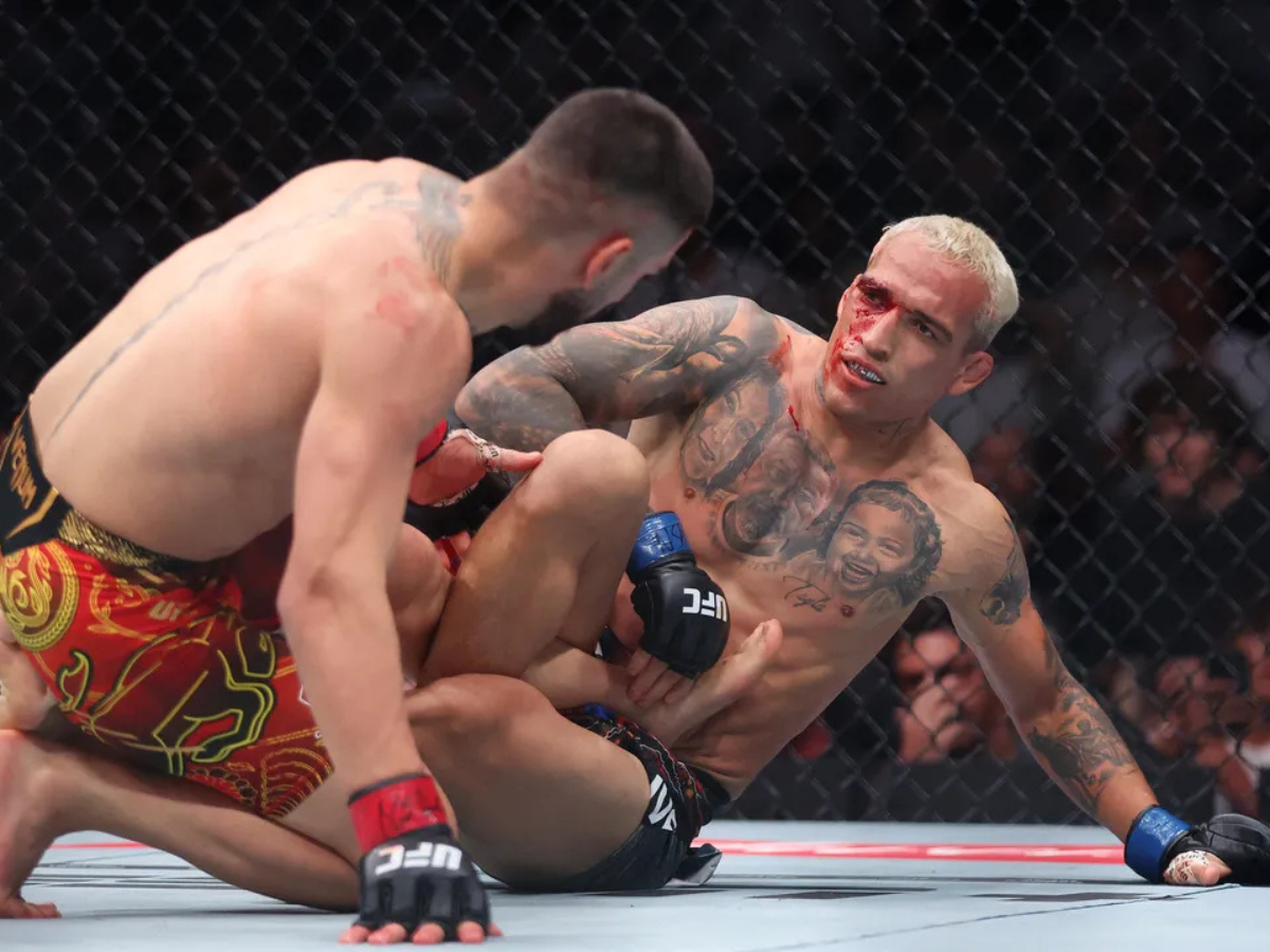 Charles do Bronx é nocauteado e cinturão dos leves do UFC ganha novo campeão 1 charles do bronx e nocauteado e cinturao dos leves do ufc ganha novo campeao