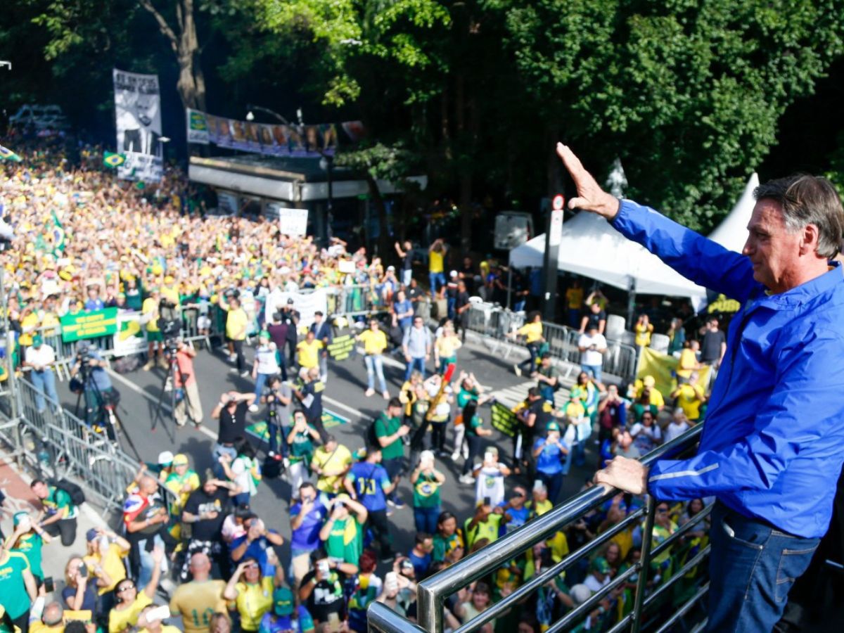 Em manifestação na Paulista, Bolsonaro diz que jamais passaria faixa para um ladrão 1 em manifestacao na paulista bolsonaro diz que jamais passaria faixa para um ladrao
