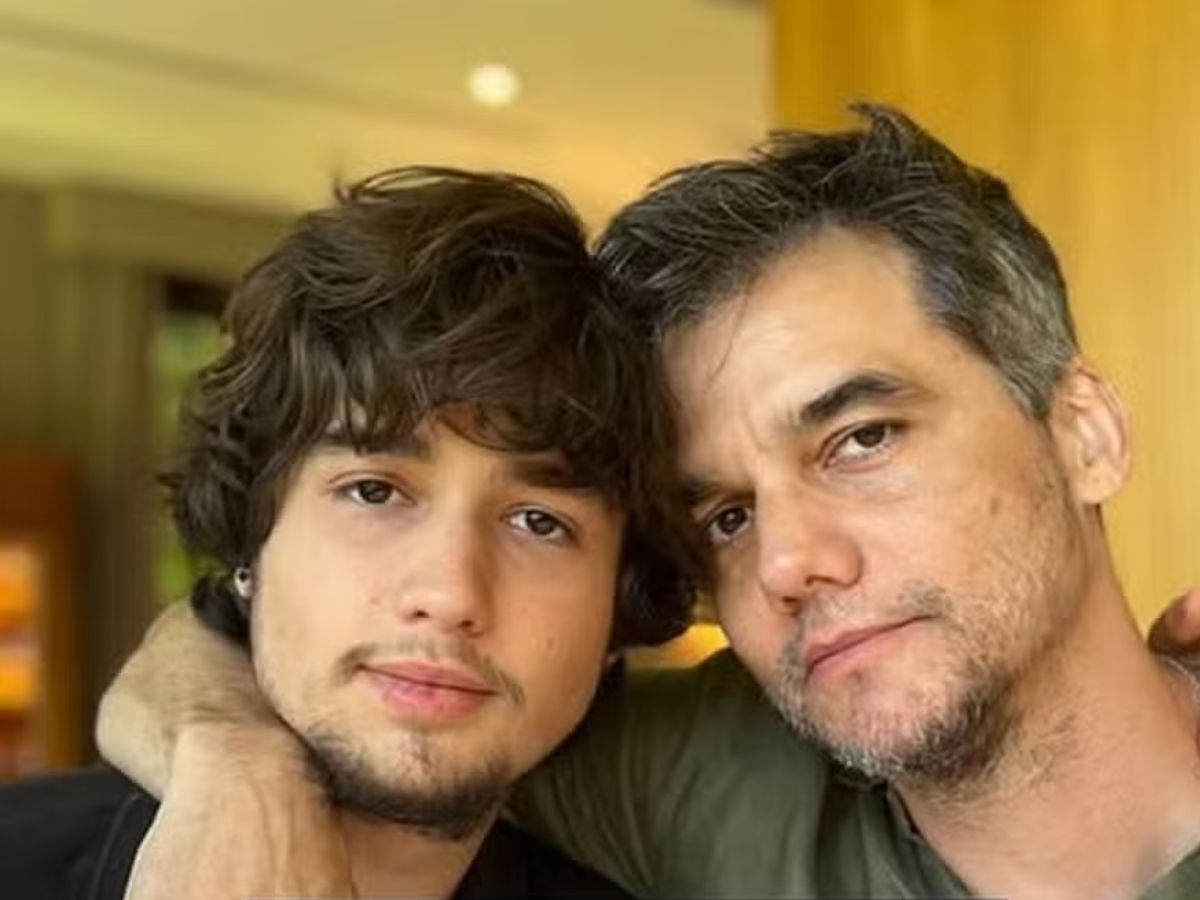 Filho de Wagner Moura choca web com semelhança com pai 1 filho de wagner moura choca web com semelhanca com pai