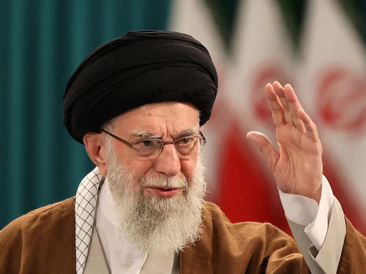 Khamenei Rompe Silêncio e Ameaça Israel Após Ataques dos EUA 1 khamenei rompe silencio e ameaca israel apos ataques dos eua