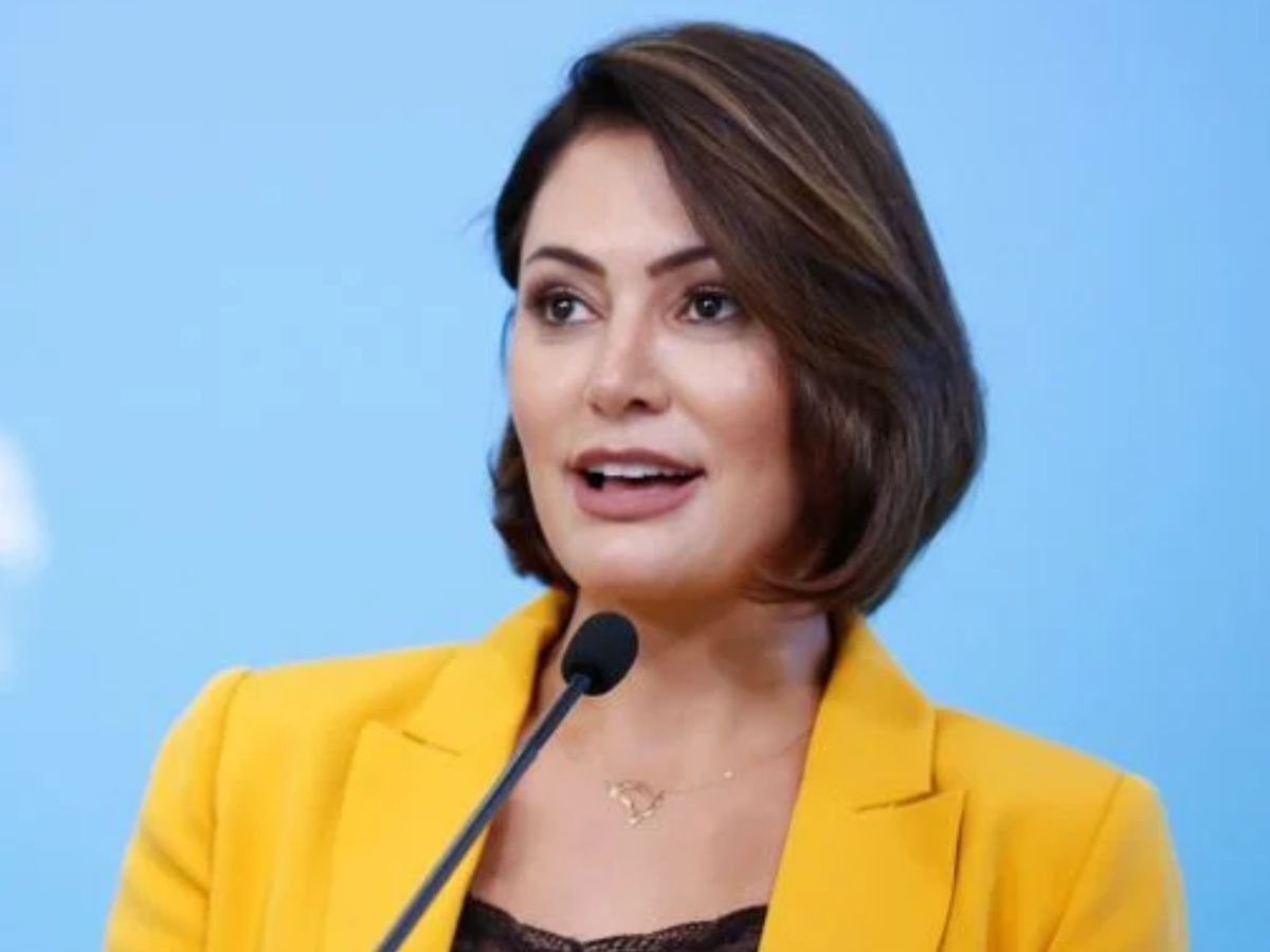 Michelle Bolsonaro processa por acusações de ser ex-garota de programa 1 michelle bolsonaro processa por acusacoes de ser exgarota de programa
