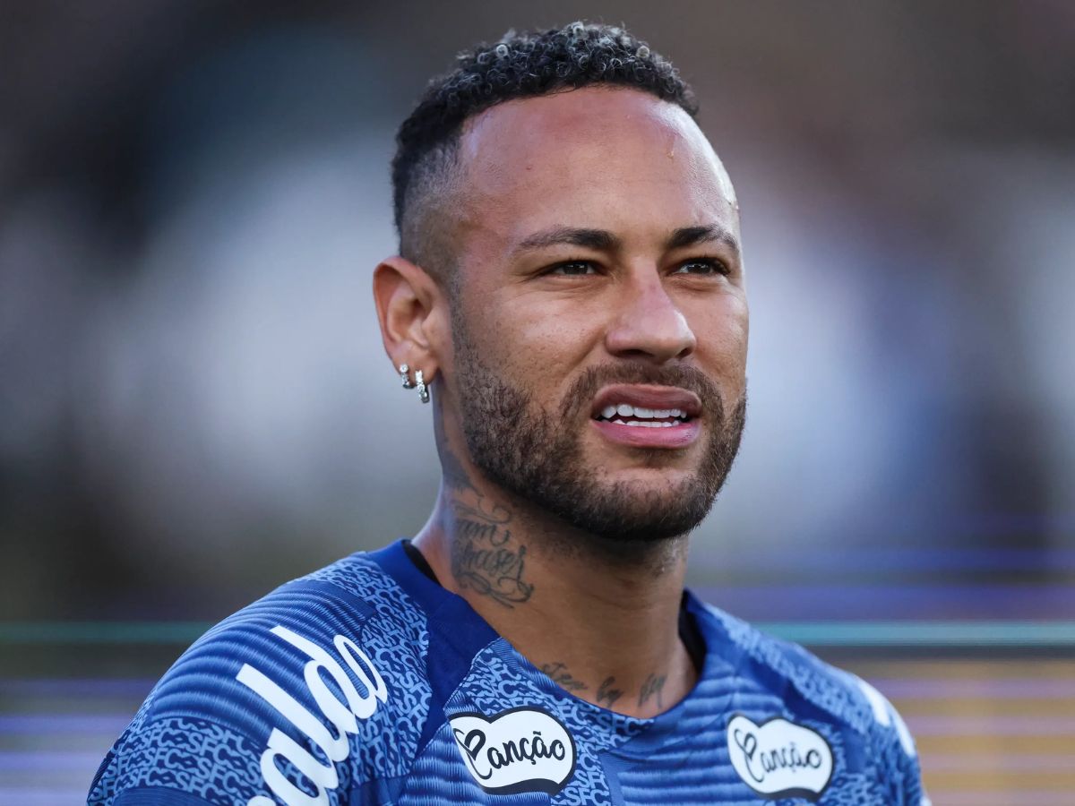 Neymar Jr. se manifesta após expulsão por gol de mão em jogo contra o Botafogo: Eu errei 1 neymar jr se manifesta apos expulsao por gol de mao em jogo contra o botafogo eu errei