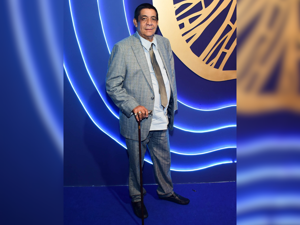 Zeca Pagodinho aos 66: Humor e Bengala na Premiação 1 zeca pagodinho aos 66 humor e bengala na premiacao