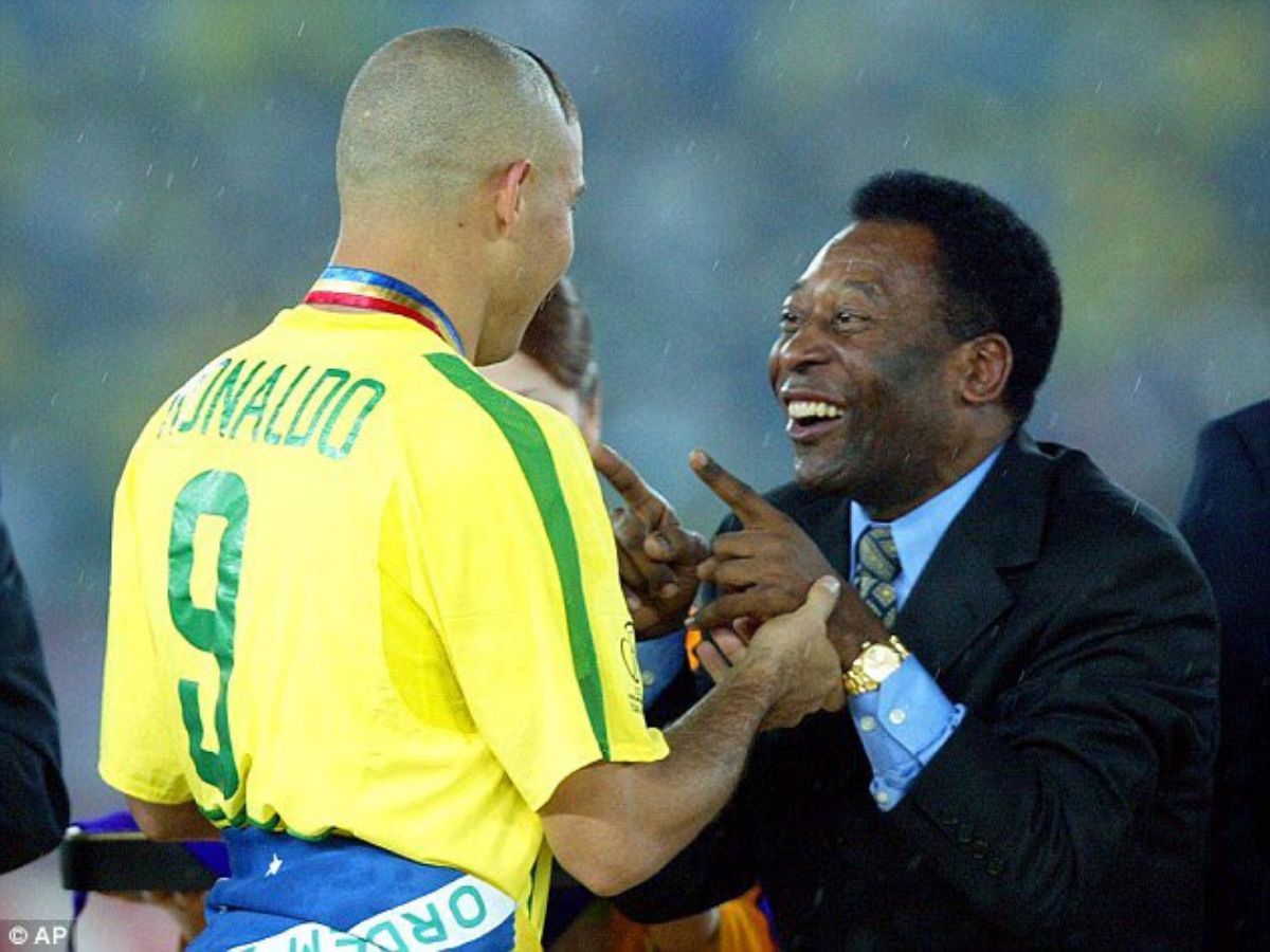 Adriano Imperador Surpreende e Diz que Ronaldo Foi Melhor que Pelé 1 adriano imperador surpreende e diz que ronaldo foi melhor que pele
