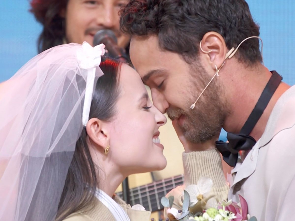André Luiz elogia atuação de Larissa Manoela em novela 1 andre luiz elogia atuacao de larissa manoela em novela