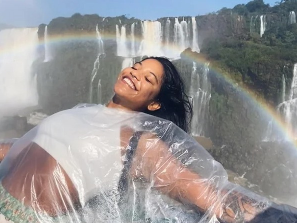 Corpo de Juliana Marins Chega ao Brasil para Sepultamento 1 corpo de juliana marins chega ao brasil para sepultamento