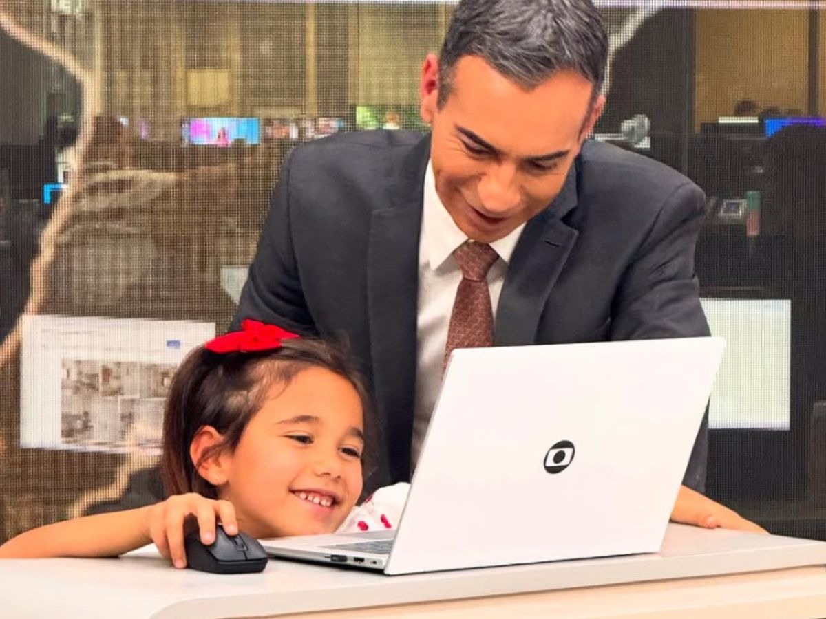 César Tralli Mostra Momento Fofo com a Filha nos Bastidores do Jornal Hoje 1 cesar tralli mostra momento fofo com a filha nos bastidores do jornal hoje