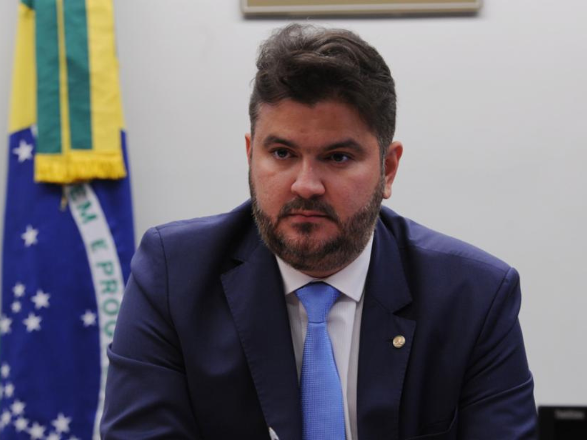 Corregedoria da Câmara notifica deputados por participação em motim 1 corregedoria da camara notifica deputados por participacao em motim