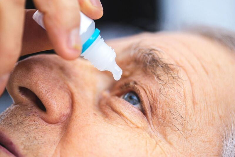 EUA aprova colírio VIZZ para corrigir a visão sem óculos 1 eua aprova colirio vizz para corrigir a visao sem oculos