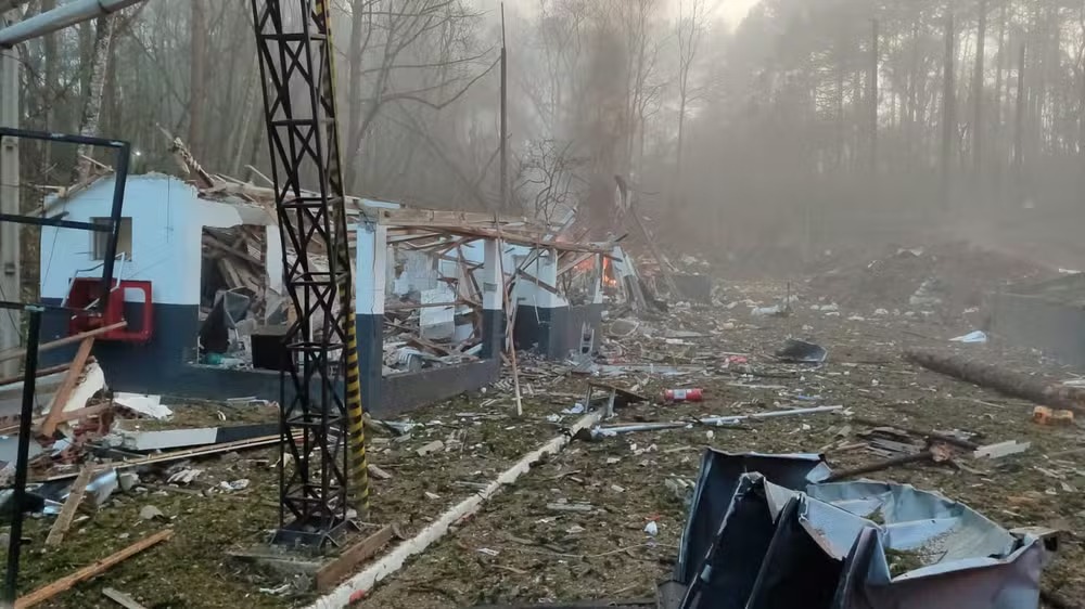 Explosão em fábrica de explosivos deixa mortos e desaparecidos 1 explosao em fabrica de explosivos deixa mortos e desaparecidos