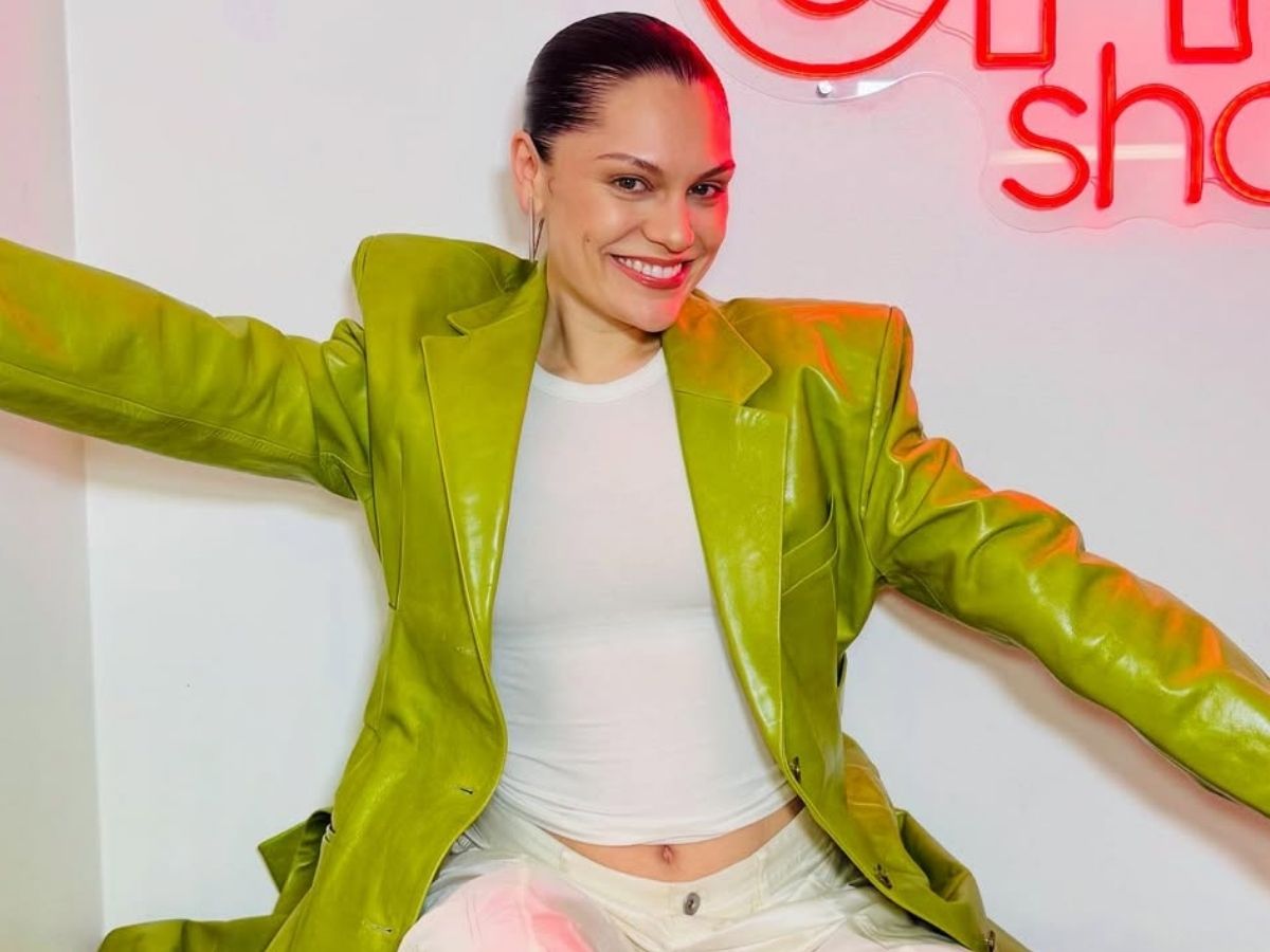 Jessie J enfrenta nova cirurgia e mantém agenda de shows 1 jessie j enfrenta nova cirurgia e mantem agenda de shows