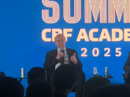 "Deixem o Corinthians em paz": presidente interino do Timão rebate críticas de outros clubes